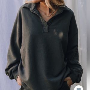 Daily Drills Vintage Black Collared Crew